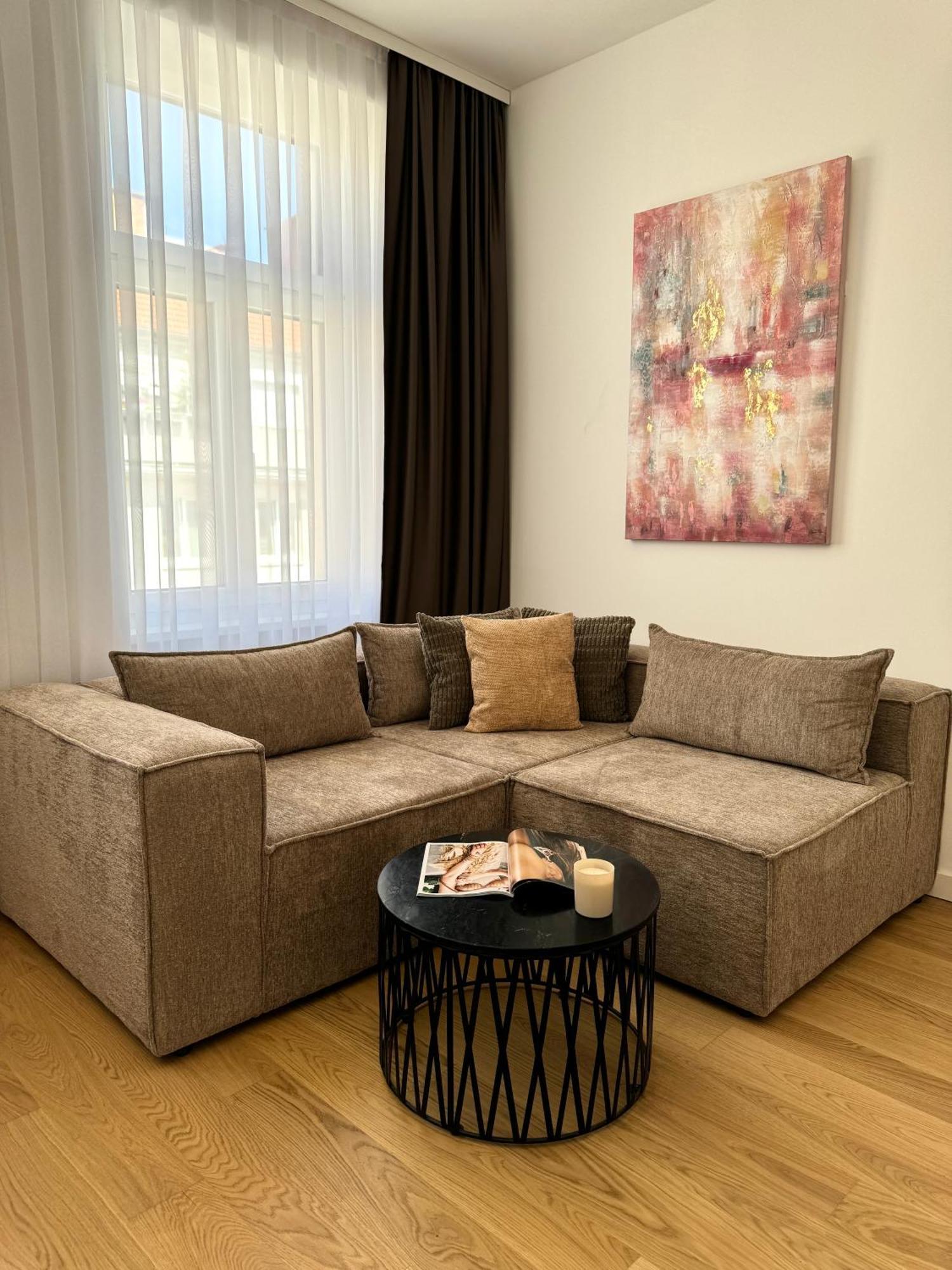 City Apartment Nahe Schoenbrunn 13 Viyana Dış mekan fotoğraf